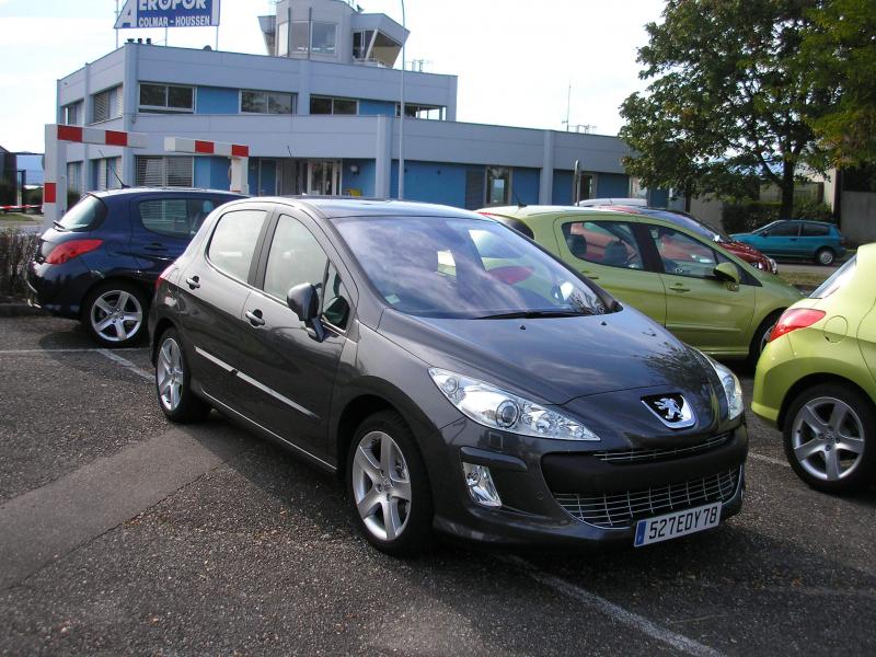 http://www.forum-peugeot.com/Forum/mesimages/20582/Gris shark.jpg